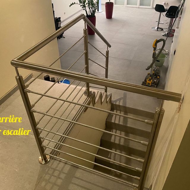 barrier escalier